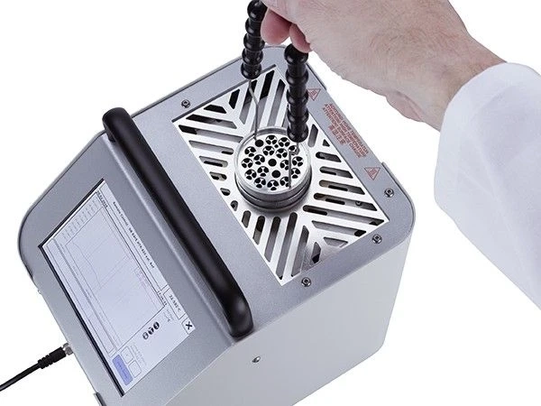 The Essential Guide to Temperature Dry Block Calibrators