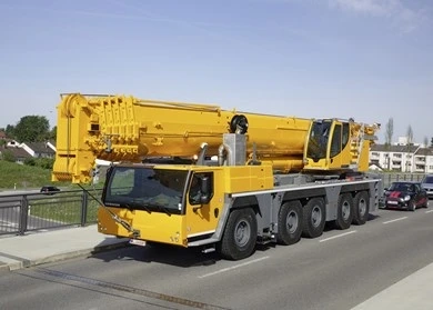 HYDRAULIC MOBILE CRANES FOR SALE IN AUSTRALIA AND ITS WORKING