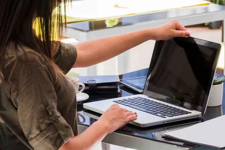 Why Leasing Laptops Is the Smart Move for Students & Startups in 2025