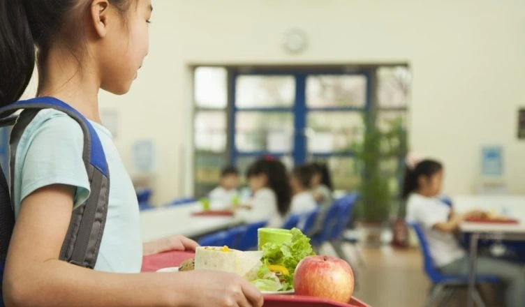 What should be healthy eating plans for preschoolers?