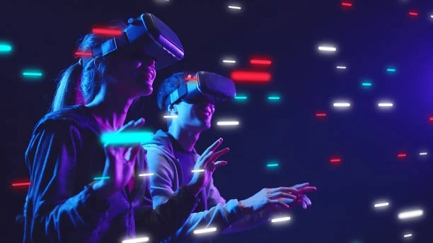METAVERSE IS HERE. WHAT DO YOU NEED TO KNOW?