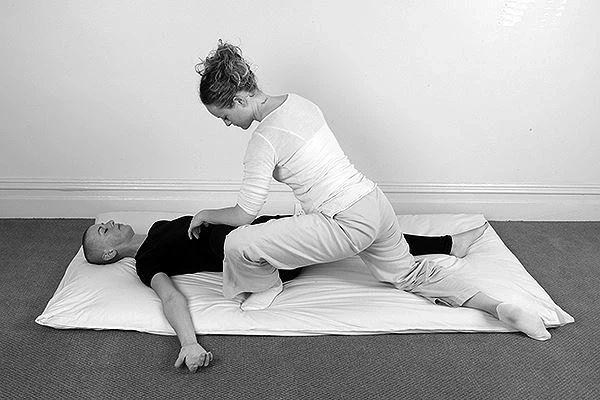 Shiatsu for Pain Management: Embracing a Holistic Approach to Wellness