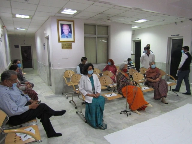 Sparkling Smiles: Your Guide to Top Dental Care in Delhi