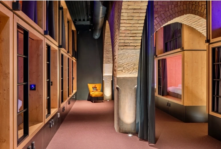 Hotels Amsterdam Zentrum günstig: Dein perfekter Aufenthalt im Bunk Hotel