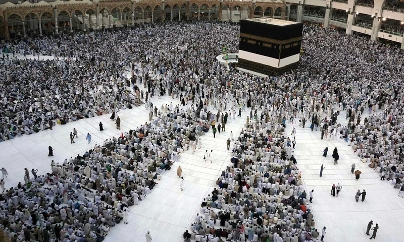 Book Luxury to Affordable 5 star Umrah Package Deals