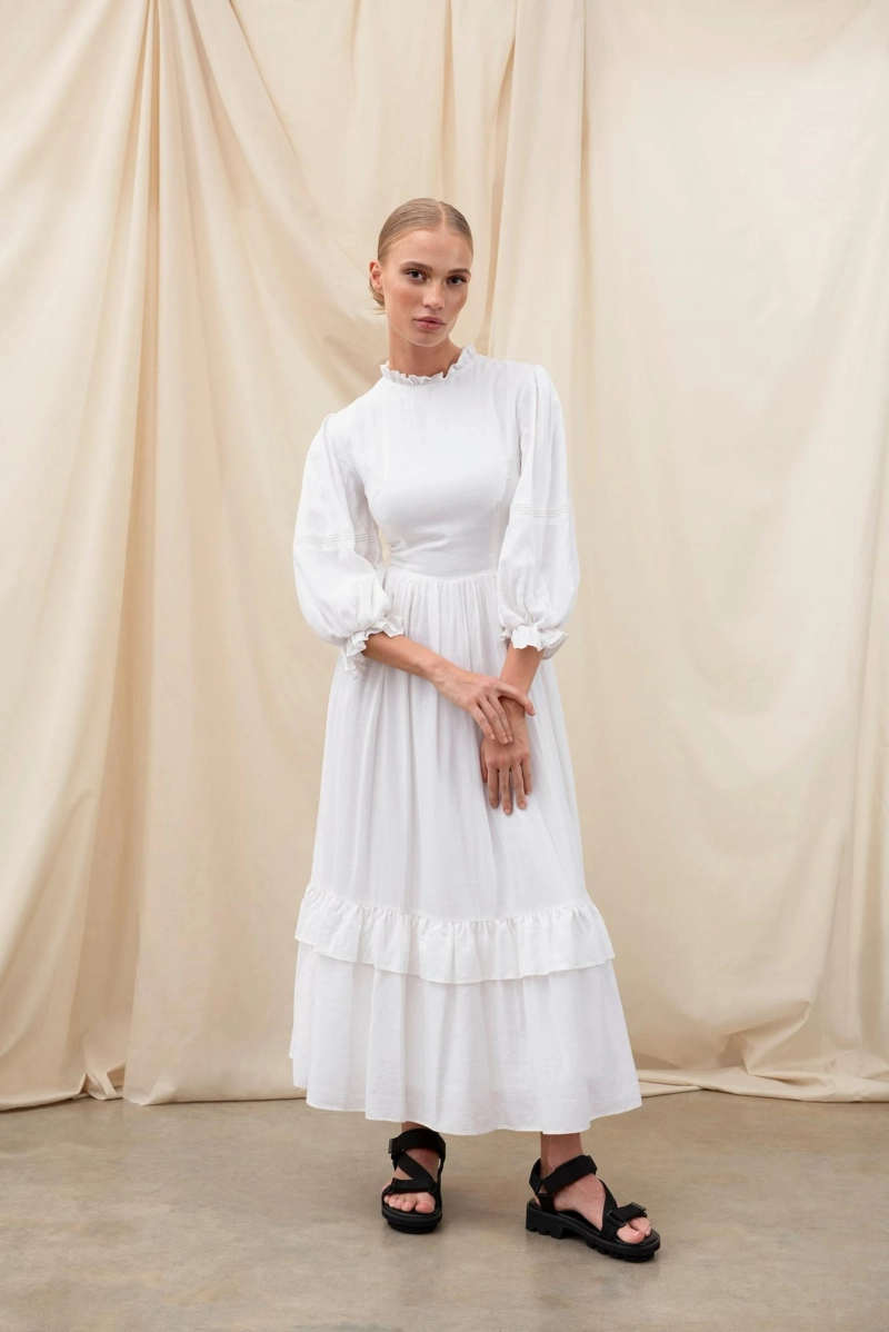 Exploring the Elegance of Women's Midi Dresses Online | Elisefayre