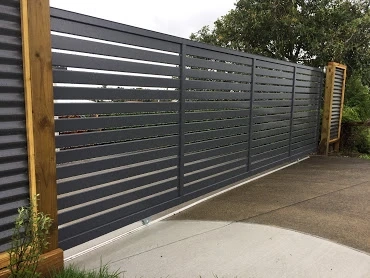 Best Slat Gates in Perth- Available in Huge Range | Elite Gates