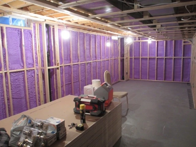 Choose the Super Effective Spray Foam Insulation Services