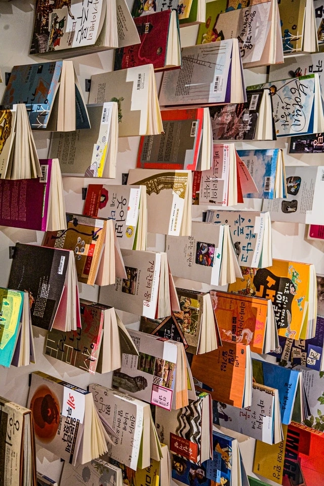 How Graphics Design Can Improve Marketing Strategies in the Digital Age