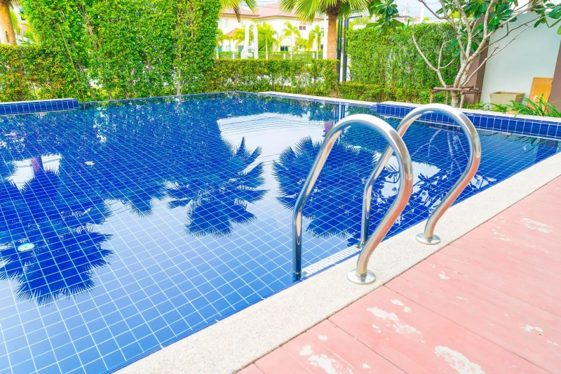 Top 10 Common Pool Cleaning Problems and How to Fix Them: A Guide to Green Pool Cleaning