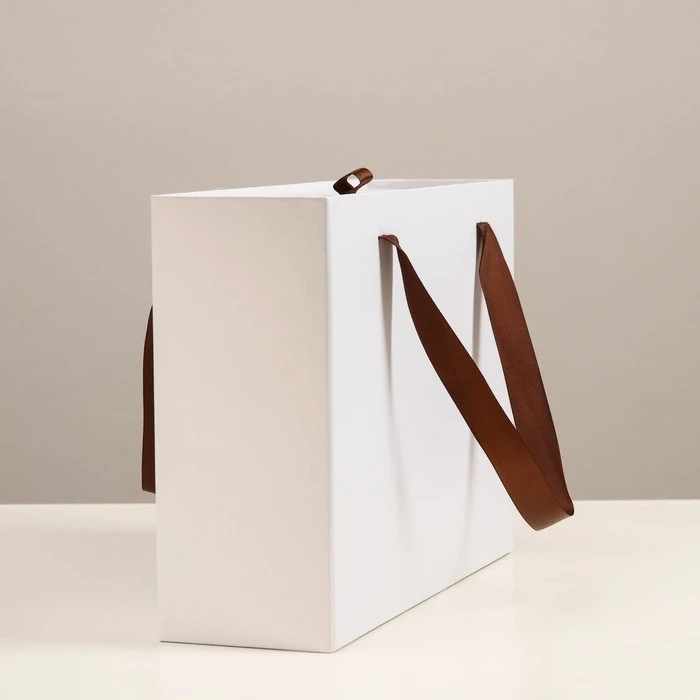 What is the Size of a Shirt Garment Box?