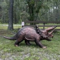 Why Dinosaur Statues Are the Boldest Outdoor Décor Trend Right Now?