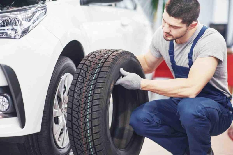 How Do Tyre Change Services Operate in Dubai?