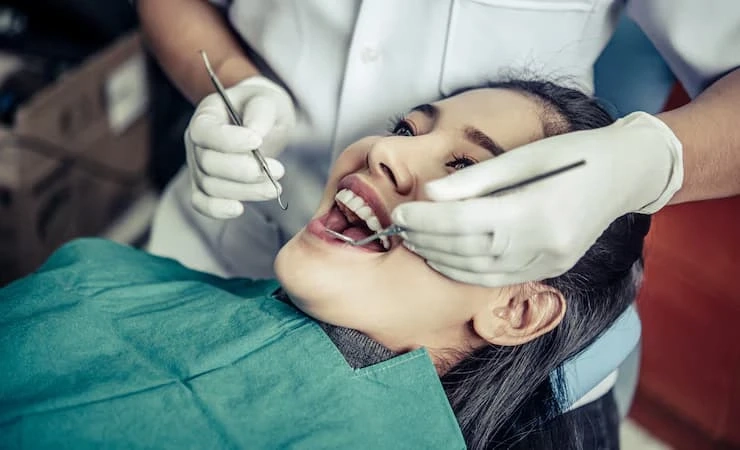 Your Guide to Visiting an Implant Dentist in Burton