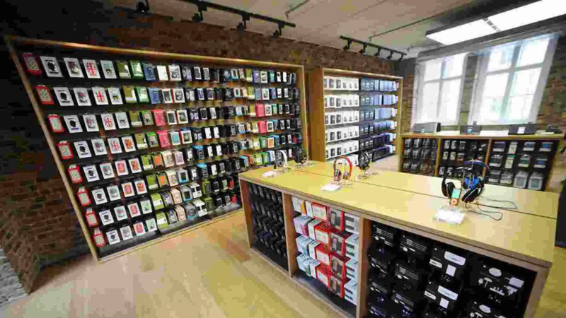 Phone Shark : Best mobile Accessories Store in Dubai