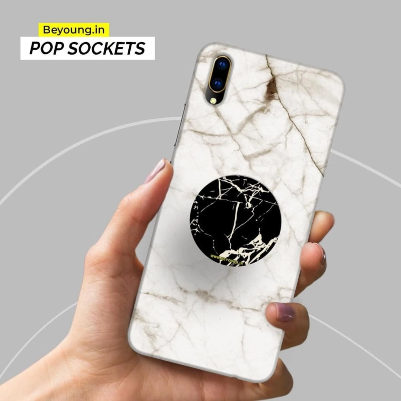 Various Reasons Why You Should Purchase Mobile Covers Online
