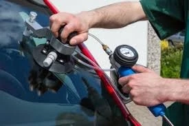 Fix Damaged Auto Glass: Professional, Quick and Convenient Service in North York