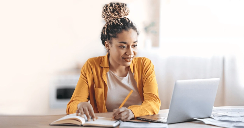 What Is Blended Learning? Models & Best Practices