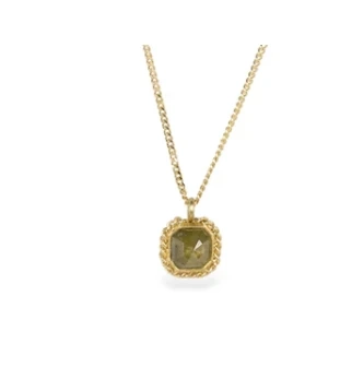 Discover the Bold Beauty of Black and Champagne Diamond Designs
