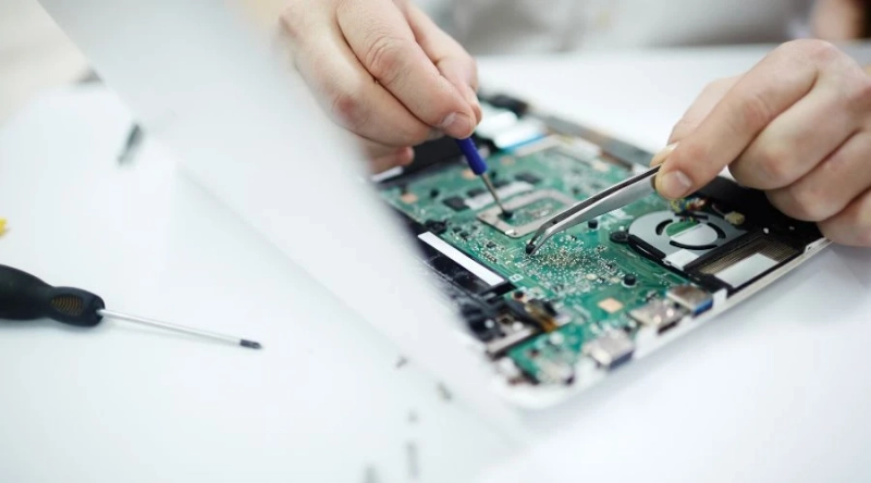 Reviving Connections: Unlocking the Best Cell Phone Repair Services in Gainesville