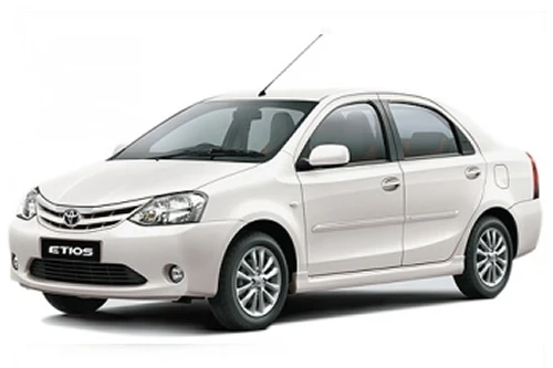 Toyota Etios Car Hire in Delhi