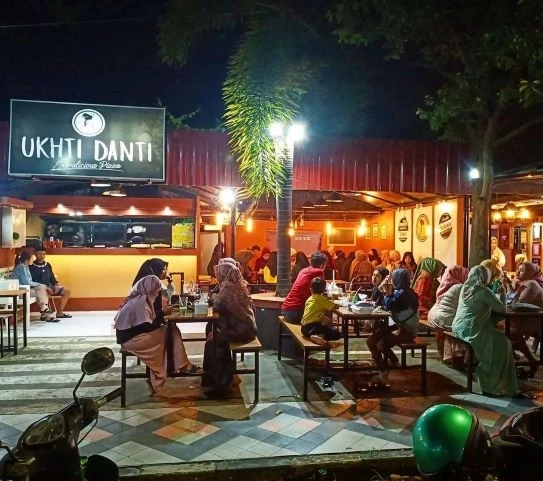 5 Recommended Islamic Restaurants In Indonesia