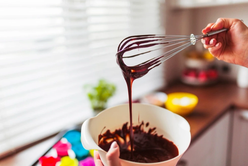 Chocolate Silk Tempering: The Secret to Effortless Professional-Grade Chocolate
