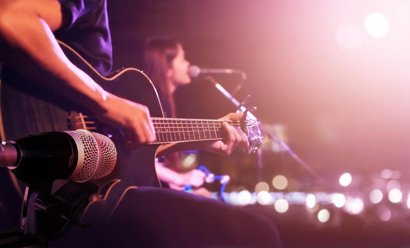 Why Hiring a Live Band for Corporate Events Is a Great Idea