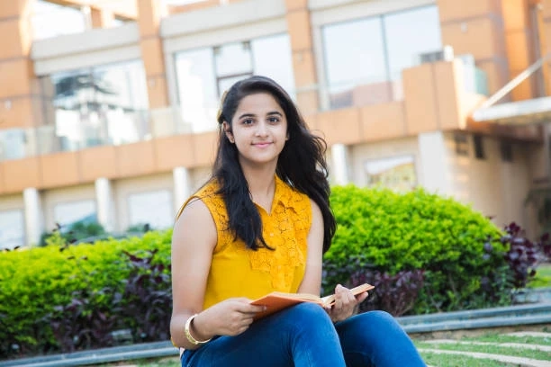 Pursue a Degree from the Top MSc Applied Physics Colleges in Jaipur, Rajasthan