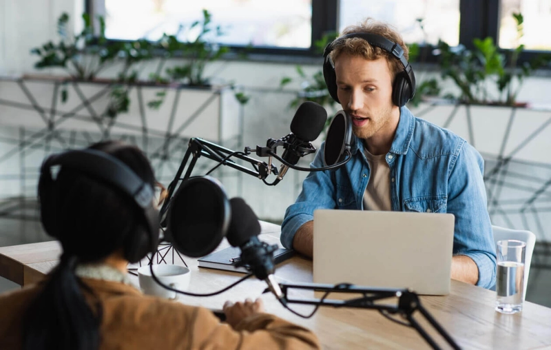 The Ultimate Guide to the Top Conservative Podcasts You Should Be Listening To
