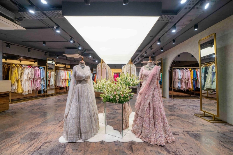 Designer Outfits for Bride: A Thoughtful Guide to Timeless Bridal Style