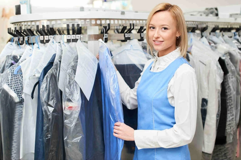 The Benefits of Eco-Friendly Dry Cleaners for Your Clothes and the Environment