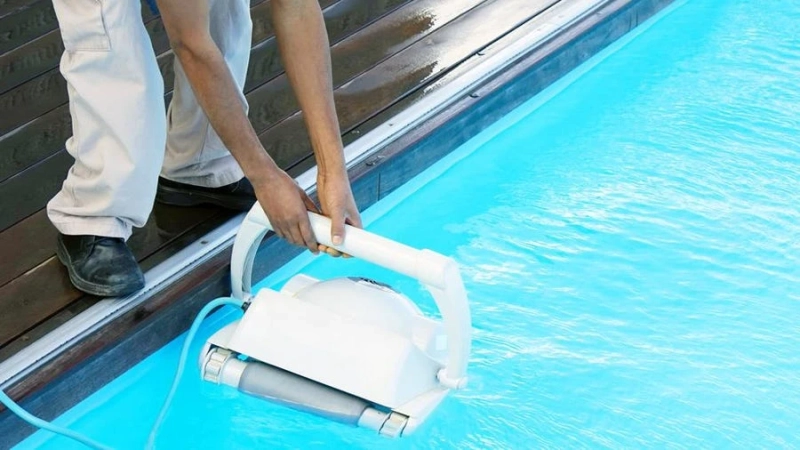 Learn All About the Best Pool Cleaners in Adelaide