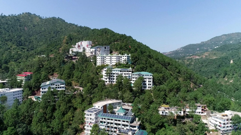 Why Shoolini University Stands Out in Indian Higher Education