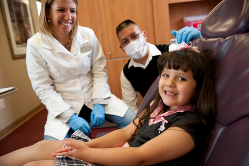 A Santa Fe Dentist Settles The Argument: The Proper Way To Brush Your Teeth