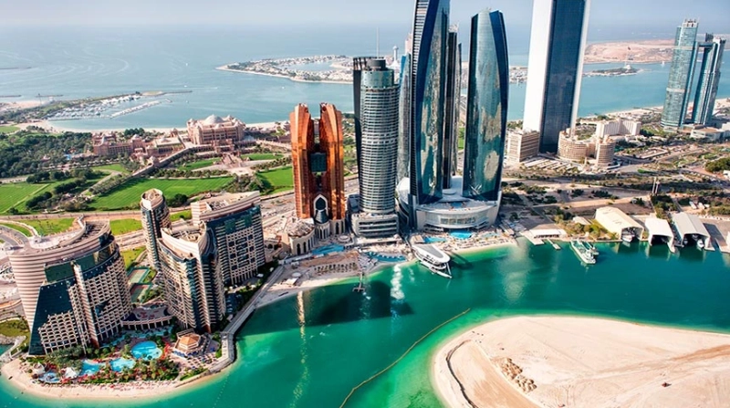 Why is global interest in Abu Dhabi real estate growing? Trends for 2026