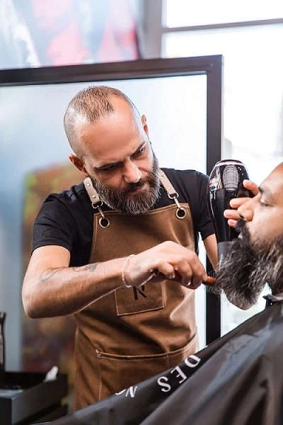 Experience Luxury and Tradition: Pakistani Salon in Dubai