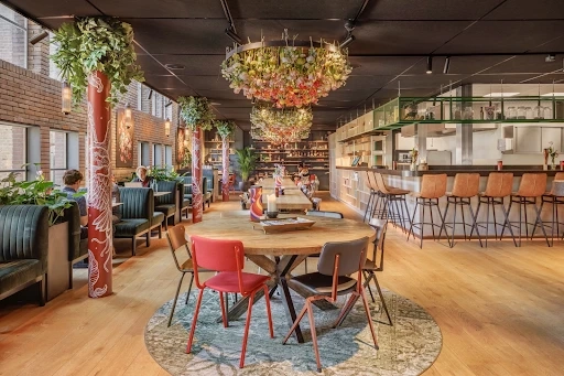 Bunk Hotel Utrecht: Een Praktische Kijk op de Moderne City Hotel Experience