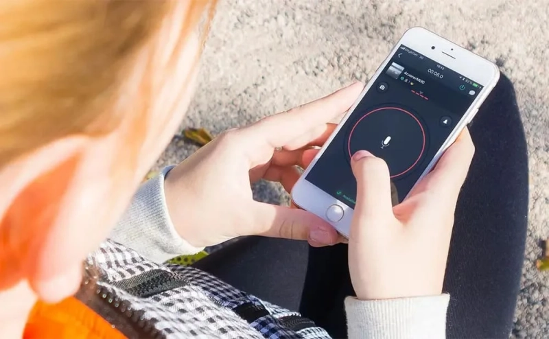 Effortless Communication: Two-Way Radio App Integration