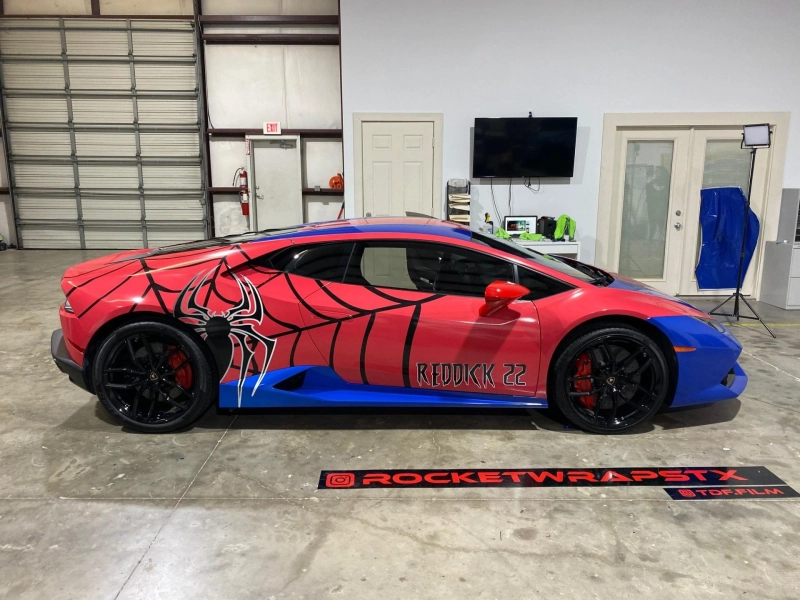 Houston Wrap Shops: Elevating Your Vehicle Aesthetics with Custom Wraps and Wheel Powder Coating