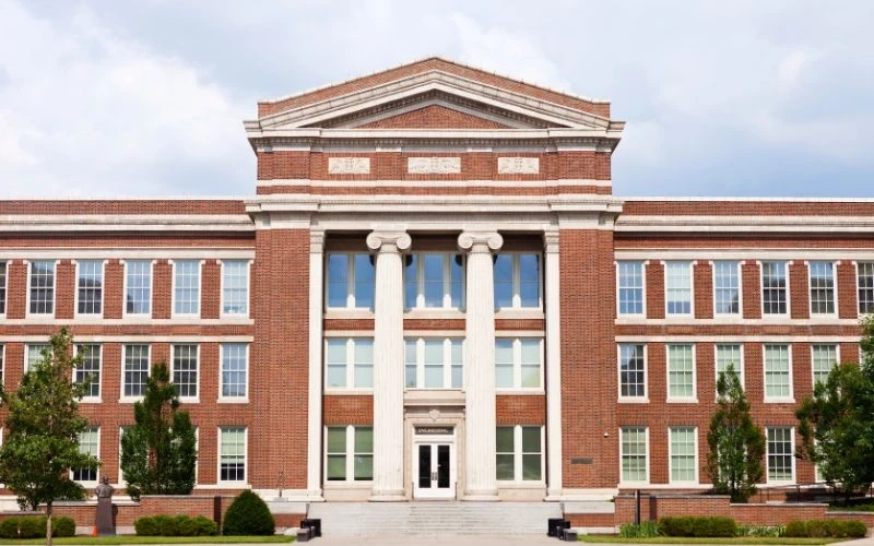 Top Benefits of Studying in Australia in 2026: From World‑Class Universities to Career Success