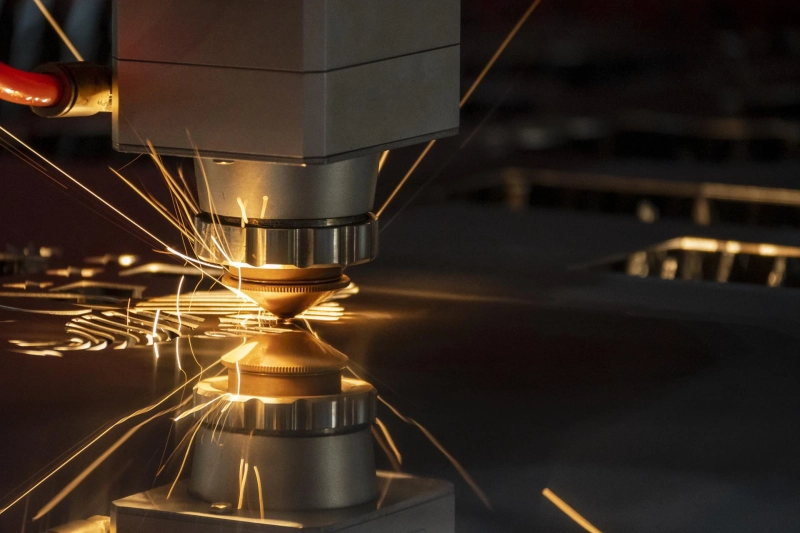 How Modern Laser Cutting Services Are Changing Manufacturing Standards