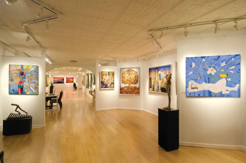Making Contact with Art Galleries in Long Island: The Do’s and Don’ts