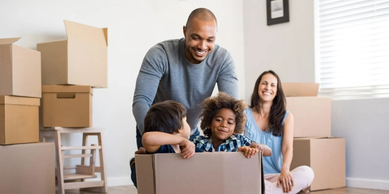 Hire efficient movers and packers in Keighley