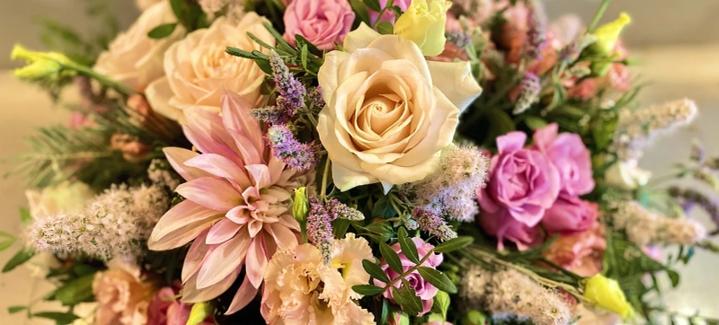 Last-Minute Gifting Made Easy with Flower Arrangement Delivery