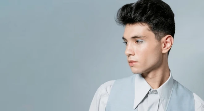 Korean Men's Hairstyles (2023 Ideas)