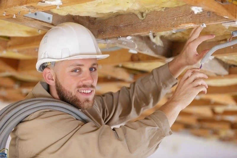 Increased Energy Efficiency with Insulation Removal Vacuum