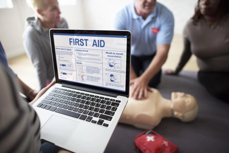 Top Benefits of Enrolling in a Certified First Aid Training Course