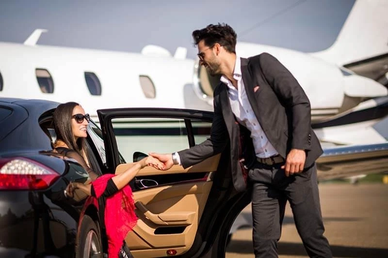 Why Are Airport Car Services So Confusing?
