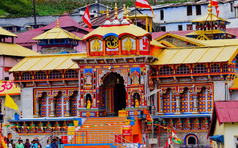 Hotels Near Badrinath Temple (Walking Distance) for a Comfortable and Convenient Stay